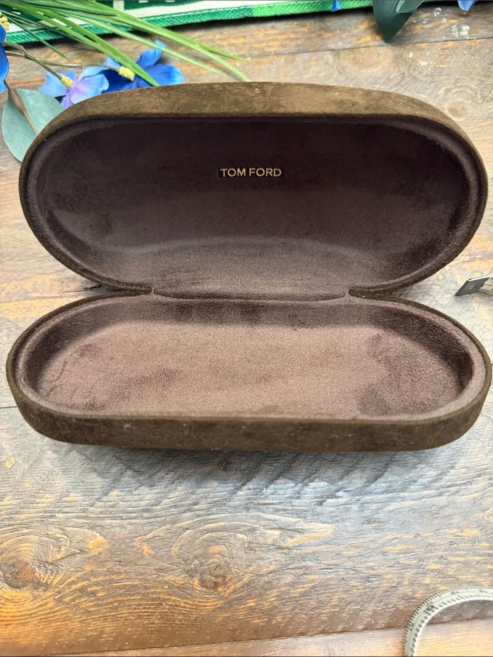 Authentic Tom Ford Brown Velvet Sunglasses Clamshell Hard Case Only GUC 👓